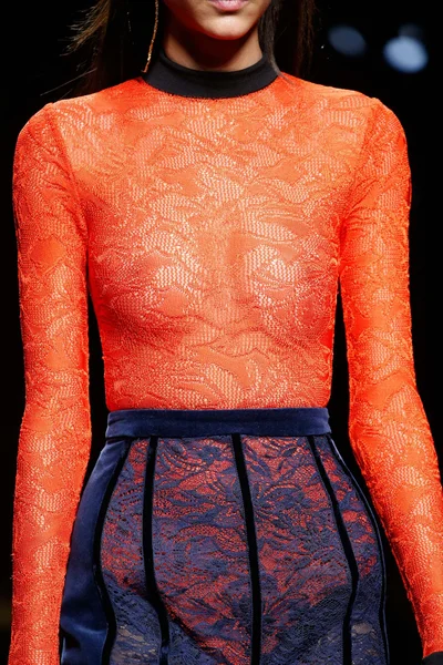Look 37